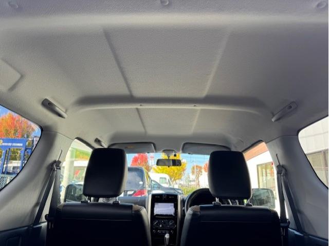 ジムニー ランドベンチャー 4WD 社外ナビTV Bluetooth ETC FOGランプ シーとヒーター ミラーヒーター ヘッドライトレベライザー 電動格納ウィンカーミラー 純正16インチアルミ レザー調シート 背面タイヤ(29枚目)