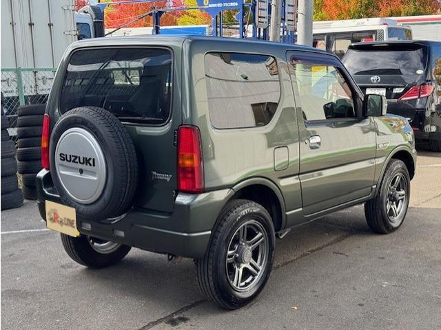 ジムニー ランドベンチャー 4WD 社外ナビTV Bluetooth ETC FOGランプ シーとヒーター ミラーヒーター ヘッドライトレベライザー 電動格納ウィンカーミラー 純正16インチアルミ レザー調シート 背面タイヤ(32枚目)