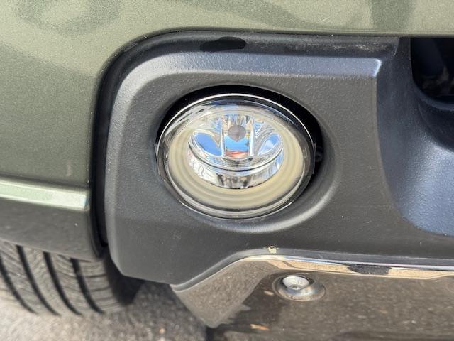 ジムニー ランドベンチャー 4WD 社外ナビTV Bluetooth ETC FOGランプ シーとヒーター ミラーヒーター ヘッドライトレベライザー 電動格納ウィンカーミラー 純正16インチアルミ レザー調シート 背面タイヤ(37枚目)