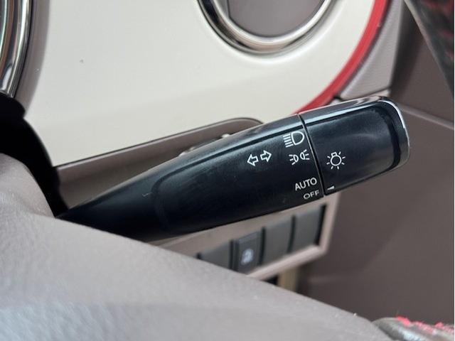 アルトラパンショコラ X スマホ連携ナビゲーション バックカメラ ビルトインETC プッシュスタート アイドリングストップ レザー調シート HIDヘッドライト 14インチアルミ 電動格納ウィンカーミラー シートリフター(16枚目)