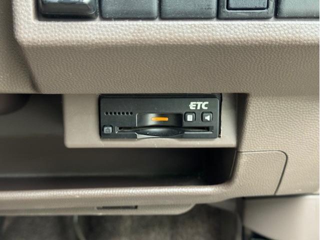 アルトラパンショコラ X スマホ連携ナビゲーション バックカメラ ビルトインETC プッシュスタート アイドリングストップ レザー調シート HIDヘッドライト 14インチアルミ 電動格納ウィンカーミラー シートリフター(19枚目)