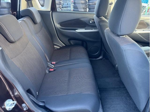 デイズ ハイウェイスター　Ｇ　４ＷＤ　社外ナビＴＶ　Ｂｌｕｅｔｏｏｔｈ　アラウンドビューモニター　プッシュスタート　アイドリングストップ　純正１５インチアルミ　シートヒーター　ステアリングスイッチ　ＦＯＧランプ　オートライト（27枚目）