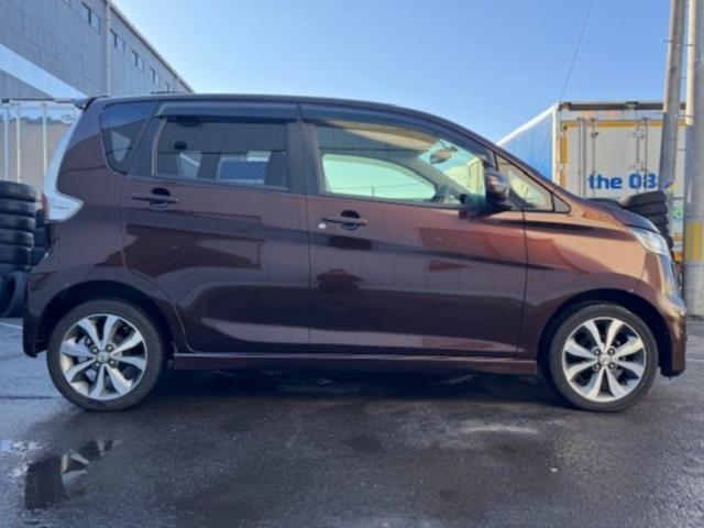 デイズ ハイウェイスター　Ｇ　４ＷＤ　社外ナビＴＶ　Ｂｌｕｅｔｏｏｔｈ　アラウンドビューモニター　プッシュスタート　アイドリングストップ　純正１５インチアルミ　シートヒーター　ステアリングスイッチ　ＦＯＧランプ　オートライト（40枚目）