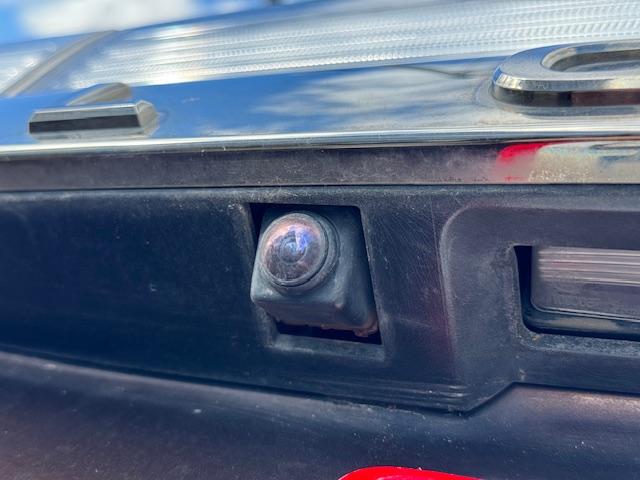 エルグランド ２５０ハイウェイスターＳ　電動Ｗサンルーフ　純正ＨＤＤナビ　アラウンドビューモニター　両側パワースライドドア　パワーバックドア　電動フリップダウンモニター　ＥＴＣ　ハーフレザーシート　オットマン　ＬＥＤヘッドライト　ＴＶキット（10枚目）