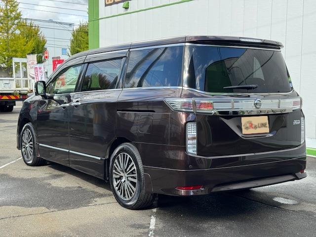 エルグランド ２５０ハイウェイスターＳ　電動Ｗサンルーフ　純正ＨＤＤナビ　アラウンドビューモニター　両側パワースライドドア　パワーバックドア　電動フリップダウンモニター　ＥＴＣ　ハーフレザーシート　オットマン　ＬＥＤヘッドライト　ＴＶキット（42枚目）