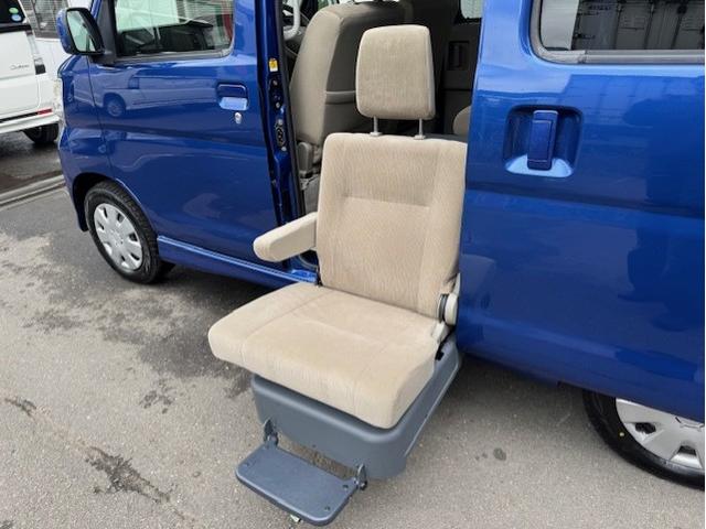 アトレーワゴン 4WD ターボ車 左リアシート電動リフター 社外ナビTV Bluetooth バックカメラ オートエアコン ETC 両側スライドドア(10枚目)