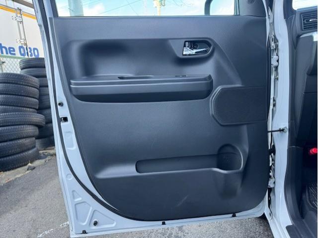 ウェイク ＧターボＳＡＩＩＩ　４ＷＤ　全方位カメラ　純正大型ナビＴＶ　Ｂｌｕｅｔｏｏｔｈ　両側電動スライドドア　シートヒーター　オートライト　オートマチックハイビーム　ドラレコ　純正１４インチアルミ　ＬＥＤフォグ　フルフラット（33枚目）