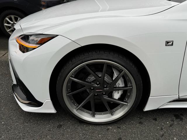 ＬＳ 　フレアレッド内装　後期仕様　ＴＲＤエアロ・マフラー　ハイパーフォージド２２インチ　サンルーフ　エアサスコントローラー　新品タイヤ　キャリパー塗装　新品低ダストパッド（36枚目）