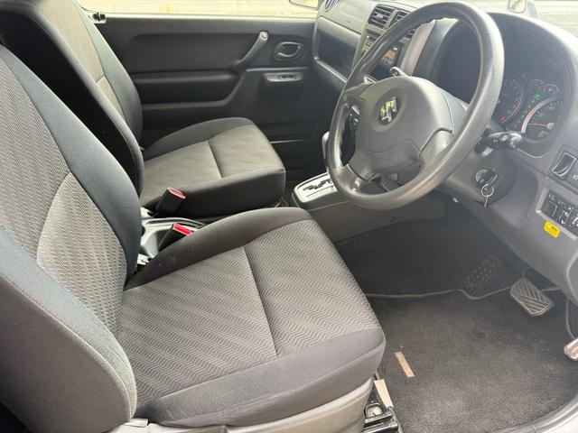 ジムニー ＸＣ　９型インタークーラーターボ　タイミングチェーン　キーレス　車検２年付　ワンオーナー（10枚目）
