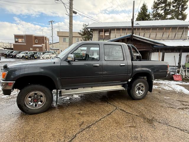 TOYOTA HILUX PICK UP DOUBLECAB SSR