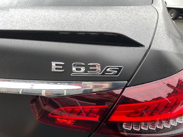 Ｅクラス Ｅ６３　Ｓ　４マチック＋　ファイナルエディション　世界限定９９９台日本限定５０台　グラファイトグレーマグノ　２０インチＡＭＧクロススポークホイール　ＡＭＧカーボンセラミックブレーキ　ＡＭＧロゴプロジェクター　ＡＭＧスピードシフトＭＣＴ　ナッパレザー（42枚目）