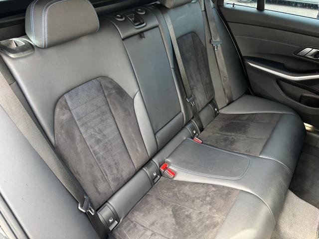 ３シリーズ ３２０ｄ　ｘＤｒｉｖｅツーリング　Ｍスポーツ　ワンオーナー　インテリジェントセーフティ　ＡＣＣ　純正ナビＢカメラ　コンフォートアクセス　クリアランスソナー　ＬＥＤヘッドライト　シートヒーター　ステアリングリモコン　プッシュスタート（28枚目）