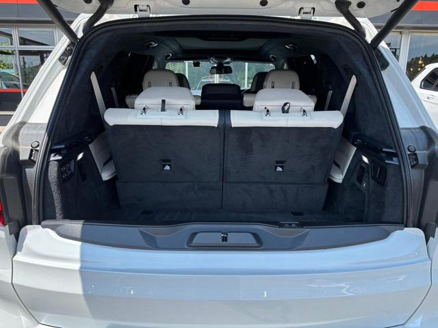 Ｘ７ ｘＤｒｉｖｅ　３５ｄ　デザインピュアエクセレンス　ワンオーナー　ウェルネスパッケージ　ｈａｒｍａｎ／ｋａｒｄｏｎサウンドシステム　アルカンタラルーフ・ライニング　マルチスポーク・スタイリング７５７アロイ・Ｒ２２ホイール　前後ドラレコ　ルーフレール（50枚目）