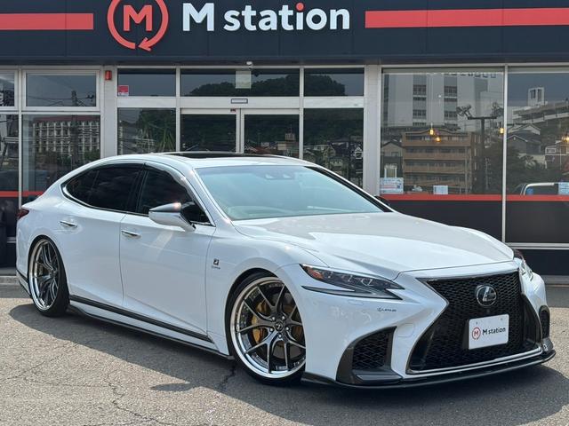ＬＳ ＬＳ５００　Ｆスポーツ　エイムゲインエアロ　エイムゲインマフラー　サスコン　セーフティセンス　ＡＣＣ　エイムゲイン２０インチＡＷ　リアスポイラー　エアサスコントロール　ドラレコ　レーダー　純正ナビフルセグ３６０°カメラ（4枚目）