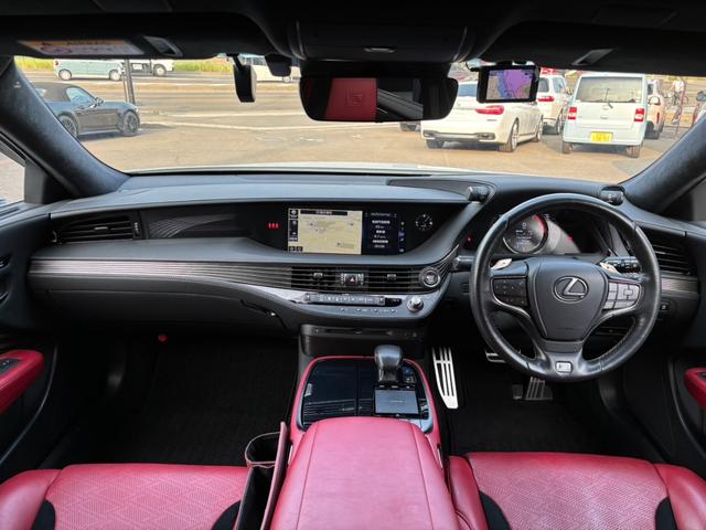 ＬＳ ＬＳ５００　Ｆスポーツ　エイムゲインエアロ　エイムゲインマフラー　サスコン　セーフティセンス　ＡＣＣ　エイムゲイン２０インチＡＷ　リアスポイラー　エアサスコントロール　ドラレコ　レーダー　純正ナビフルセグ３６０°カメラ（6枚目）