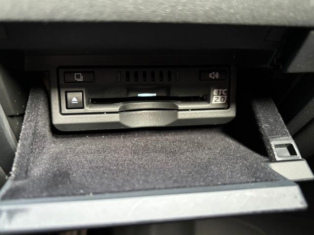 ＬＳ ＬＳ５００　Ｆスポーツ　エイムゲインエアロ　エイムゲインマフラー　サスコン　セーフティセンス　ＡＣＣ　エイムゲイン２０インチＡＷ　リアスポイラー　エアサスコントロール　ドラレコ　レーダー　純正ナビフルセグ３６０°カメラ（32枚目）