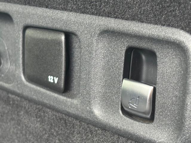 ＧＴ ４ドアクーペ ４３　４マチック＋　ライドコントロール＋パッケージ　グラファイトグレーマグノ　ＡＭＧライドコントロールＰＫＧ　エクスクルーシブＰＫＧ　アダプティブクルーズコントロール　ブルメスターサウンド　純正ナビフルセグＢカメラ３６０°カメラ　スライディングルーフ（48枚目）