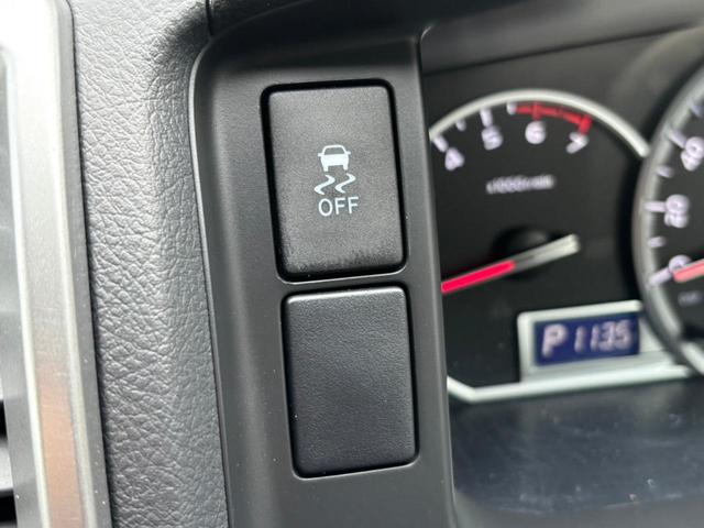 ハイエースバン 　セーフティセンス　出力１５００Ｗインバーター　シンク　ＥＮＧＥＬ製ベッドキッド　キャンピング車フォックスシエスタ仕様　パワーシート　外品ナビフルセグＢカメラ　外品フリップダウンモニタープッシュスタート（13枚目）