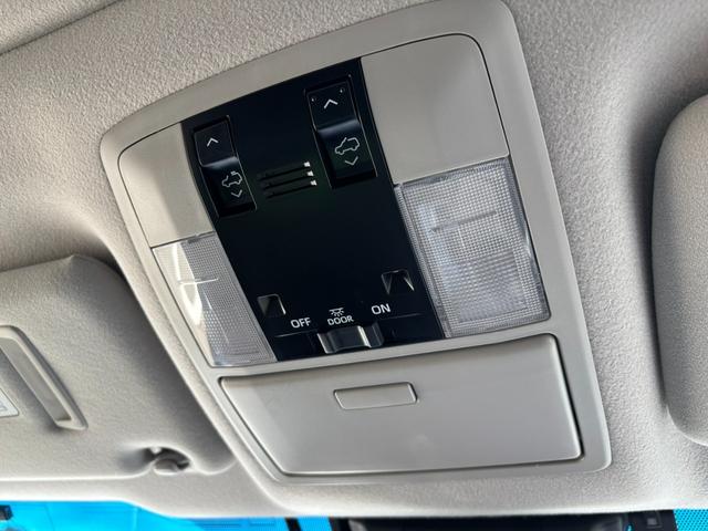 ランドクルーザープラド ＴＸ　Ｌパッケージ　ワンオーナー　モデリスタエアロ（フロント・リヤ）　電動ムーンルーフ　ルーフレール　トヨタセーフティセンス　寒冷地仕様　ＡＬＰＩＮＥ９型ナビ・フルセグＴＶ　Ｂカメラ　前後ドラレコ　ＥＴＣ　禁煙車（22枚目）