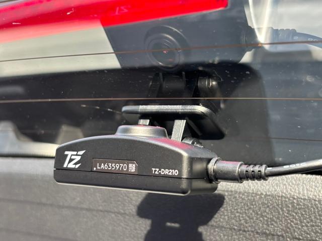 アルファードハイブリッド エグゼクティブラウンジ　モデリスタフルエアロ・モデリスタマフラー　トヨタチームメイト・セーフティセンス　ＪＢＬサウンド　左右独立ムーンルーフ　フリップダウンモニター　ＯＰ１９インチＡＷ　デジタルインナーミラー　ＡＣＣ（30枚目）