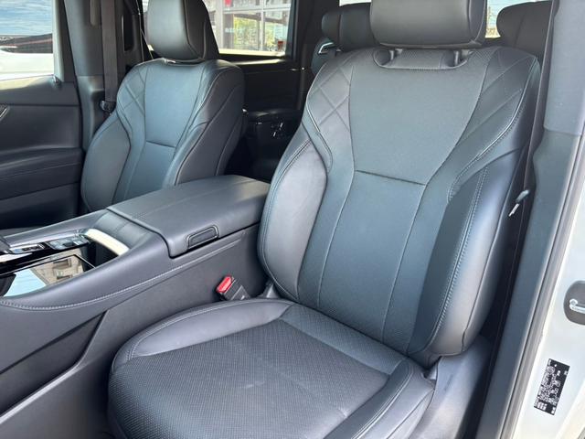 アルファードハイブリッド エグゼクティブラウンジ　モデリスタフルエアロ・モデリスタマフラー　トヨタチームメイト・セーフティセンス　ＪＢＬサウンド　左右独立ムーンルーフ　フリップダウンモニター　ＯＰ１９インチＡＷ　デジタルインナーミラー　ＡＣＣ（32枚目）