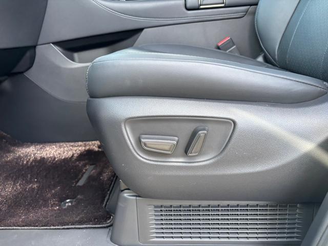 アルファードハイブリッド エグゼクティブラウンジ　モデリスタフルエアロ・モデリスタマフラー　トヨタチームメイト・セーフティセンス　ＪＢＬサウンド　左右独立ムーンルーフ　フリップダウンモニター　ＯＰ１９インチＡＷ　デジタルインナーミラー　ＡＣＣ（38枚目）