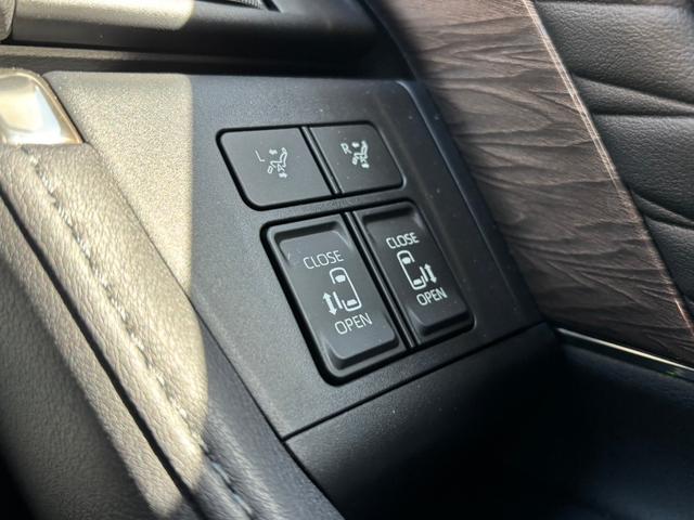 アルファードハイブリッド エグゼクティブラウンジ　モデリスタフルエアロ・モデリスタマフラー　トヨタチームメイト・セーフティセンス　ＪＢＬサウンド　左右独立ムーンルーフ　フリップダウンモニター　ＯＰ１９インチＡＷ　デジタルインナーミラー　ＡＣＣ（67枚目）