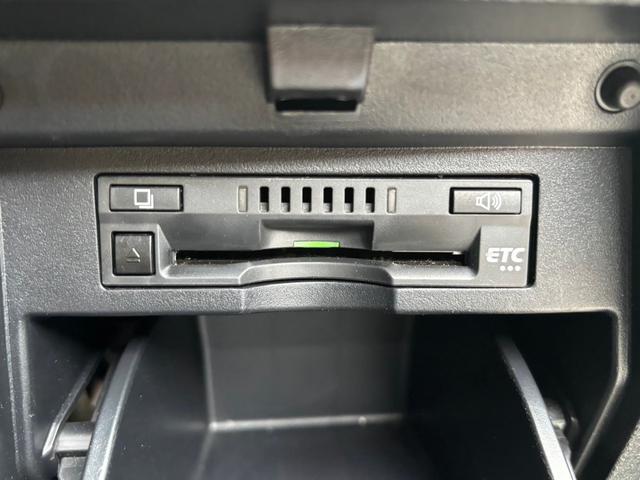 ヴェルファイア ２．５Ｚ　トヨタセーフティセンス　オートクルーズＣ　純正９インチナビフルセグＢカメラ　両側Ｐスライドドア　ＰＣＳ　ＬＤＡ　純正１８インチＡＷ　ＬＥＤヘッドライト　ＥＴＣ　プッシュスタート（21枚目）