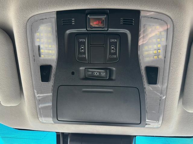 ヴェルファイア ２．５Ｚ　トヨタセーフティセンス　オートクルーズＣ　純正９インチナビフルセグＢカメラ　両側Ｐスライドドア　ＰＣＳ　ＬＤＡ　純正１８インチＡＷ　ＬＥＤヘッドライト　ＥＴＣ　プッシュスタート（22枚目）