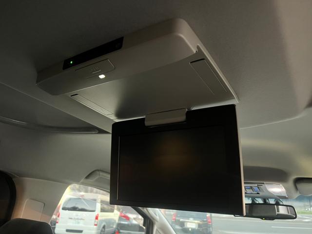 ヴェルファイアハイブリッド ＺＲ　４ＷＤ　フルセグ　純正１０インチメモリーナビ　ＤＶＤ再生　ミュージックプレイヤー接続可　後席モニター　バックカメラ　ＥＴＣ　ドラレコ　両側電動スライド　Ｐバックドア　ＬＥＤヘッドランプ（34枚目）