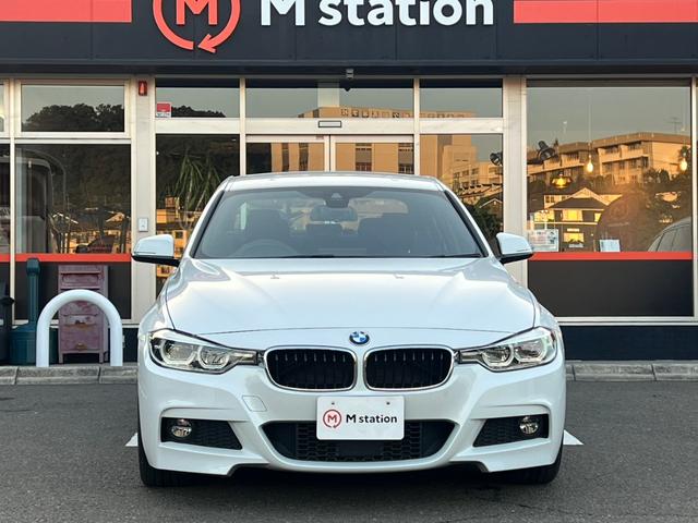 ３シリーズ ３２０ｉ　Ｍスポーツ　後期型　純正ナビ　バックカメラ　ＥＴＣ　パワーシート　インテリジェントセーフティ　アクティブクルーズコントロール　レーンチェンジウォーニング　ＬＥＤヘッドライト　スマートキー　純正アルミホイール（2枚目）