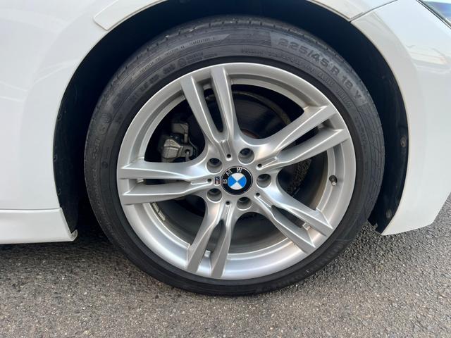 ３シリーズ ３２０ｉ　Ｍスポーツ　後期型　純正ナビ　バックカメラ　ＥＴＣ　パワーシート　インテリジェントセーフティ　アクティブクルーズコントロール　レーンチェンジウォーニング　ＬＥＤヘッドライト　スマートキー　純正アルミホイール（35枚目）