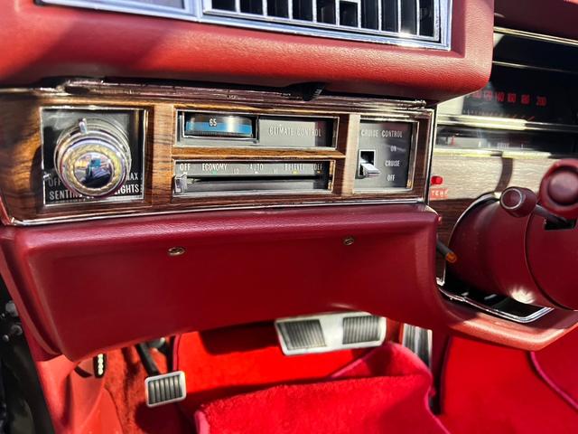 キャデラックエルドラド コンバーチブル ELDORADO CONVERTIBLE 1976年モデル(15枚目)