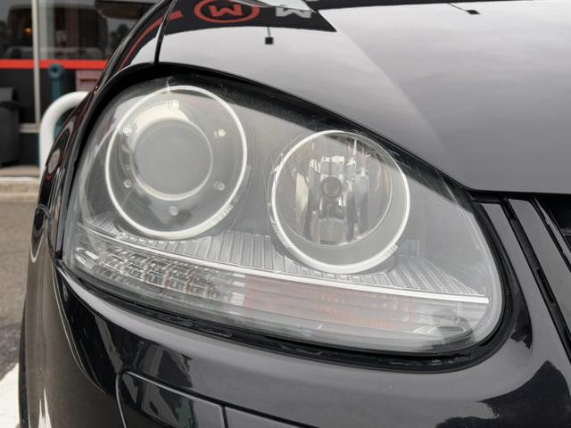 ゴルフ ＧＴＩ　ピレリ　１０００台限定車　ｒｏｔｉｆｏｒｍ　ｄｉａ１９インチＡＷ　社外ディスプレイオーディオ　Ｂカメラ　クルコン　ドライブレコーダー　ＥＴＣ　ハーフレザーシート　シートヒーター　本革巻きステリングホイール（37枚目）