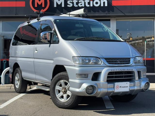 MITSUBISHI DELICA SPACE GEAR ACTIVE FIELD EDITION