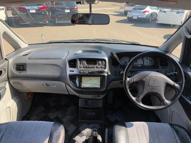 MITSUBISHI DELICA SPACE GEAR ACTIVE FIELD EDITION