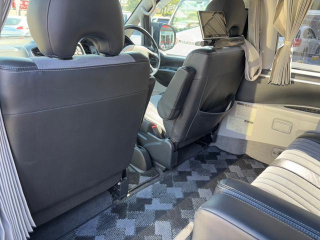 MITSUBISHI DELICA SPACE GEAR ACTIVE FIELD EDITION