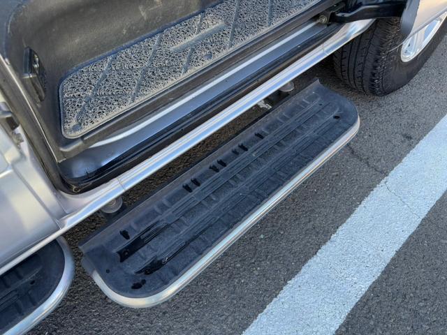 MITSUBISHI DELICA SPACE GEAR ACTIVE FIELD EDITION