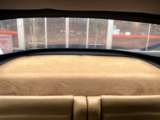 911 911カレラ2 カブリオレ モデル年式1991年製 中古平行車 911(964型)カレラ2カブリオレ 左ハンドル(29枚目)