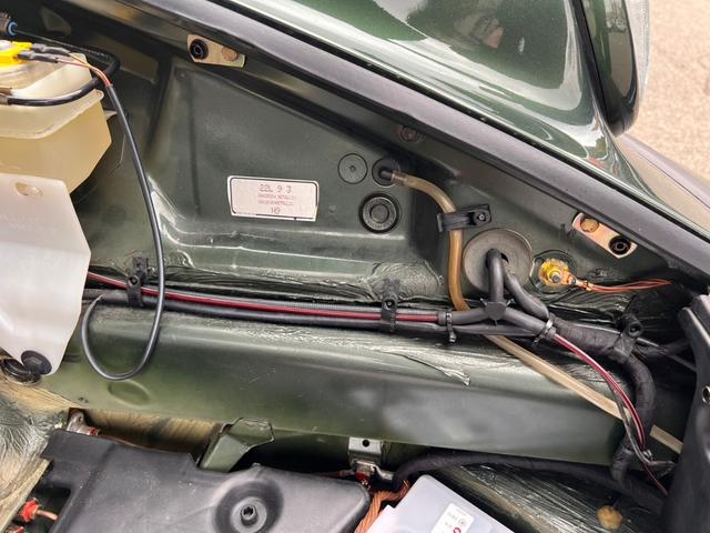 911 911カレラ2 カブリオレ モデル年式1991年製 中古平行車 911(964型)カレラ2カブリオレ 左ハンドル(57枚目)