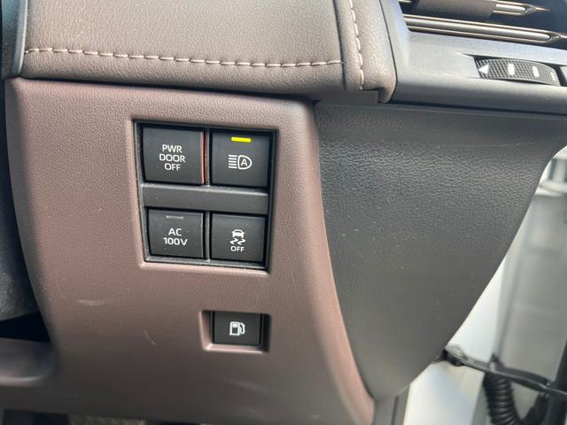 アルファードPHEV エグゼクティブラウンジ トヨタチームメイト セーフティセンス ムーンルーフ メーカー14型ナビTVリヤエンターテイメント JBLサウンド デジタルインナーミラー エグゼクティブラウンジシート ユニバーサルステップ 寒冷地仕様(12枚目)
