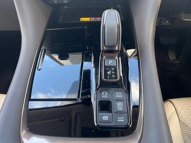 アルファードPHEV エグゼクティブラウンジ トヨタチームメイト セーフティセンス ムーンルーフ メーカー14型ナビTVリヤエンターテイメント JBLサウンド デジタルインナーミラー エグゼクティブラウンジシート ユニバーサルステップ 寒冷地仕様(13枚目)