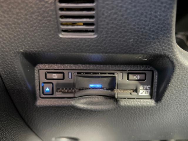 ヴォクシー ハイブリッドS-G トヨタセーフティセンス ACC 純正ナビフルセグBカメラ アラウンドビューカメラ 両側パワースライドドア LEDヘッドライト BSM 純正16インチアルミホイール オートライト 4WD(23枚目)