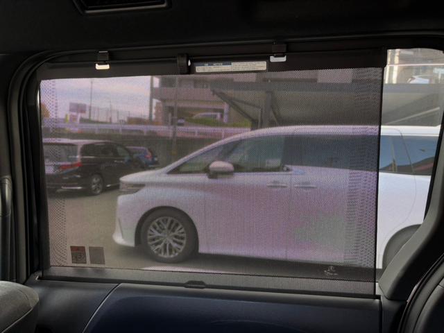 ヴォクシー ハイブリッドS-G トヨタセーフティセンス ACC 純正ナビフルセグBカメラ アラウンドビューカメラ 両側パワースライドドア LEDヘッドライト BSM 純正16インチアルミホイール オートライト 4WD(40枚目)