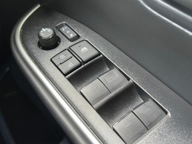 ヴォクシー ハイブリッドS-G トヨタセーフティセンス ACC 純正ナビフルセグBカメラ アラウンドビューカメラ 両側パワースライドドア LEDヘッドライト BSM 純正16インチアルミホイール オートライト 4WD(52枚目)