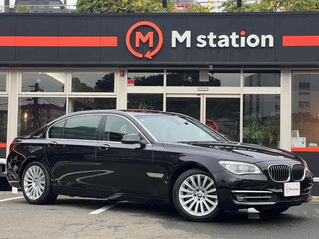 7シリーズ アクティブハイブリッド7L ワンオーナー 左ハンドル インテリジェントセーフティ ACC ハイラインパッケージ コンフォートアクセス メーカーナビフルセグBカメラSカメラ ドライビングアシスト HUD レザーシート(3枚目)