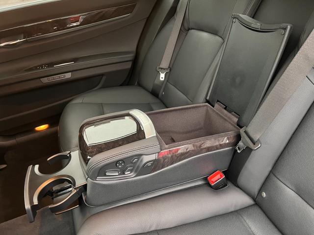 7シリーズ アクティブハイブリッド7L ワンオーナー 左ハンドル インテリジェントセーフティ ACC ハイラインパッケージ コンフォートアクセス メーカーナビフルセグBカメラSカメラ ドライビングアシスト HUD レザーシート(44枚目)