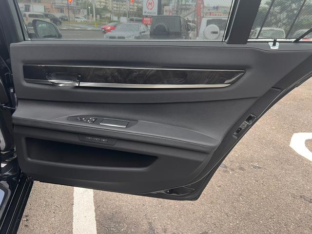 7シリーズ アクティブハイブリッド7L ワンオーナー 左ハンドル インテリジェントセーフティ ACC ハイラインパッケージ コンフォートアクセス メーカーナビフルセグBカメラSカメラ ドライビングアシスト HUD レザーシート(51枚目)