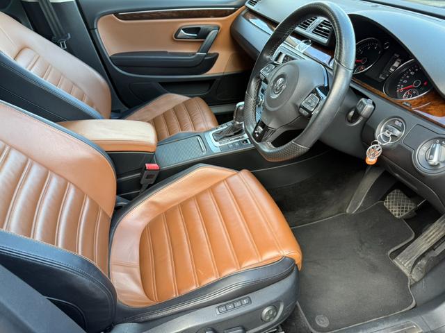 フォルクスワーゲンＣＣ ＴＳＩテクノロジーパッケージ　フロントアシスト　ＡＣＣ　純正ナビフルセグＢカメラ　レザーシート　シートヒーター　レーンアシスト　ＨＩＤヘッドライト　ＥＴＣ　純正１８インチアルミホイール（29枚目）