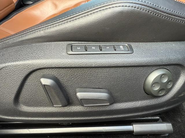 フォルクスワーゲンＣＣ ＴＳＩテクノロジーパッケージ　フロントアシスト　ＡＣＣ　純正ナビフルセグＢカメラ　レザーシート　シートヒーター　レーンアシスト　ＨＩＤヘッドライト　ＥＴＣ　純正１８インチアルミホイール（32枚目）